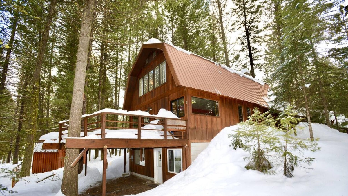 McCall Ski Chalet | Wilma's Hideaway by Casago Mccall - Donerightmanagement