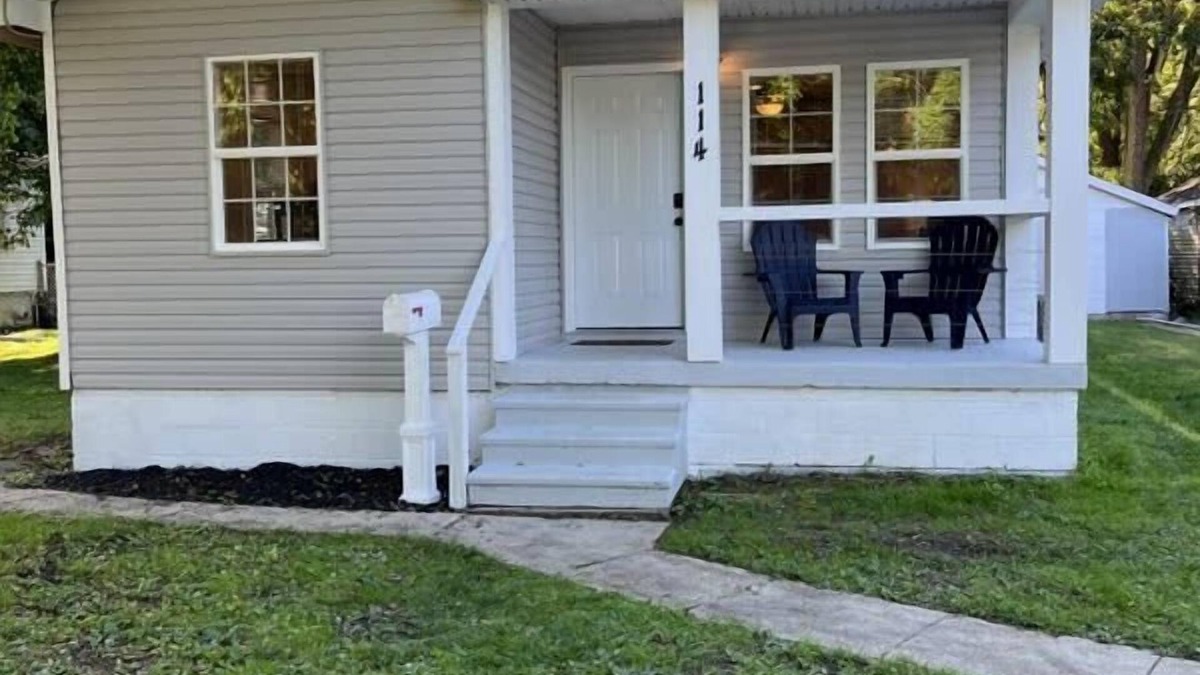 Loveland House | Wilson, Two Bedroom House in Historic Loveland