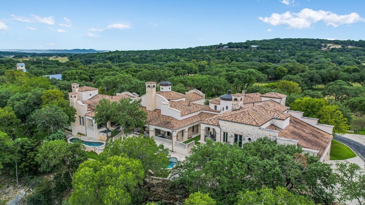 Wimberley House | Wimberley River Villa I Luxury home on the Blanco River!