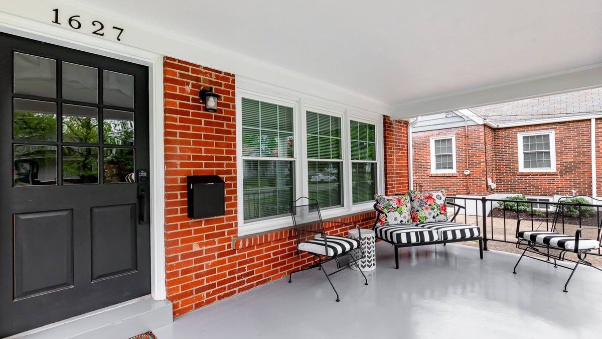 Deer Park House | Win Place Show! Expo, SDF, Bourbon Trail