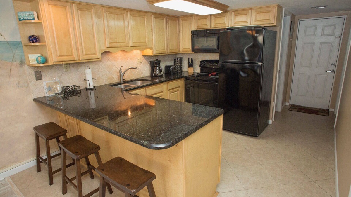 Bonnie Brae Apartment | Win San A-208 2BD - Sandy Toes & Salty Breezes