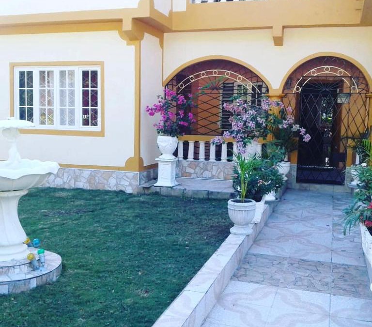 Buff Bay House | Windbreak Villa