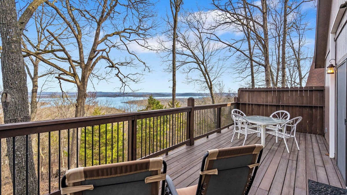 Branson West Cabin | Windjammer Cottage - Branson