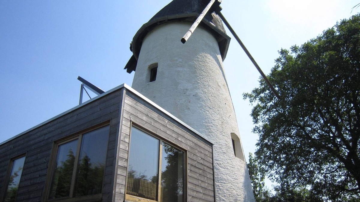 Horebeke House | Windmill in Horebeke with Panoramic Views