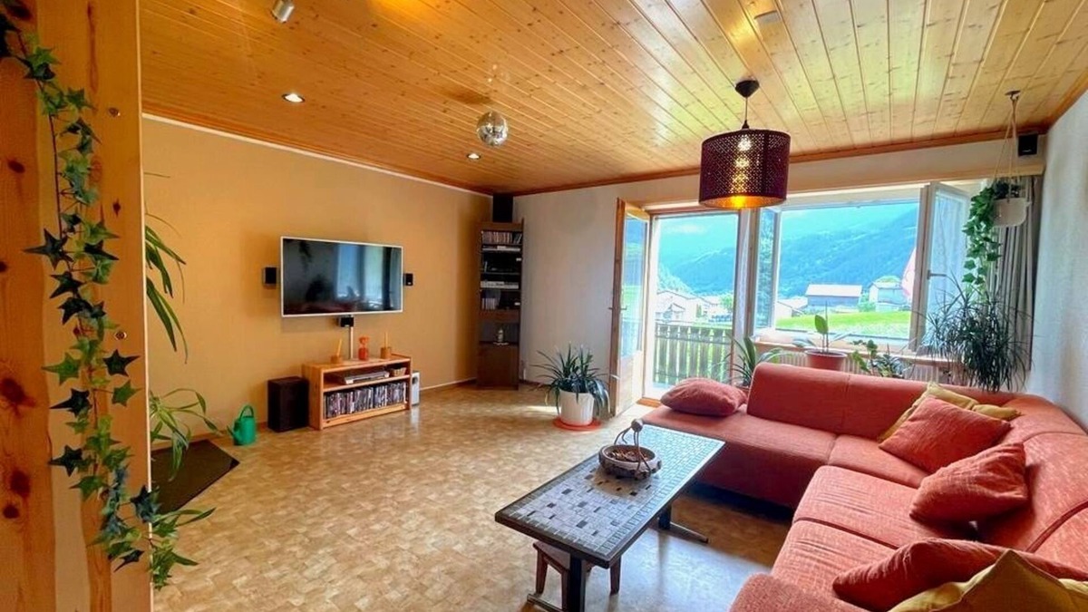Poschiavo Apartment | Window on the green lovely apartment in the green with 3 bedrooms