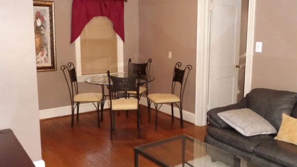 Roanoke Apartment | Windsor Lofts 2