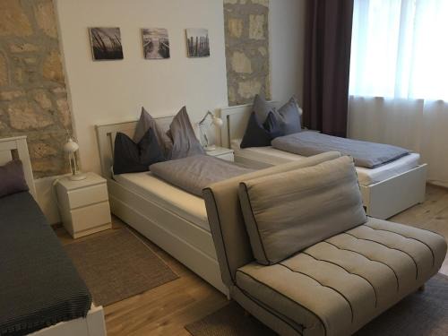 Rust Apartment | Windstill Apartments