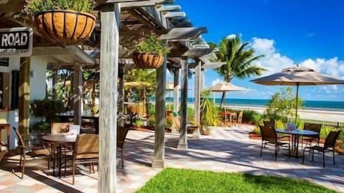 Key West Hotel | Windward Point Beachfront Resort, Hot Tub, Pool