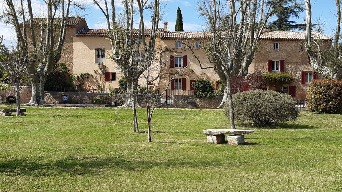 Flassans-sur-Issole House | WINE ESTATE IN PROVENCE