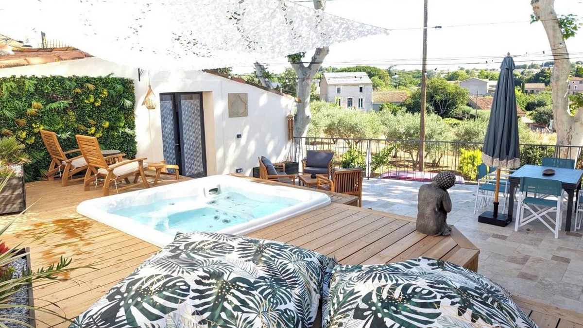 Servian Apartment | Wine Spa Occitanie - Suite 80m2 Jacuzzi Privatif
