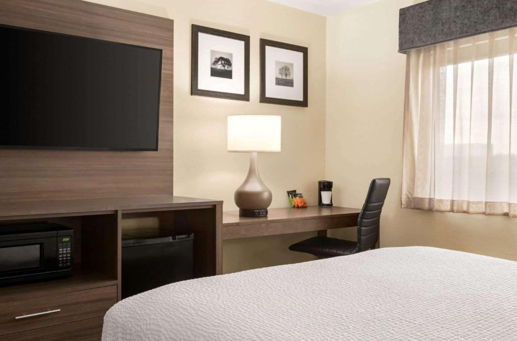 Appleton Hotel | Wingate by Wyndham Appleton