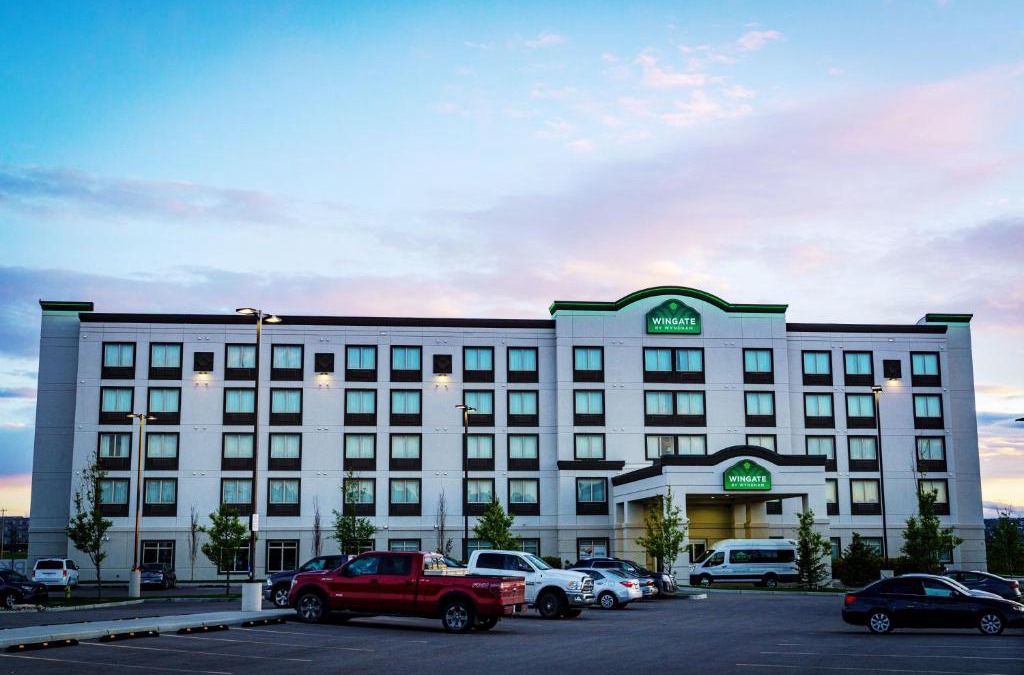 Calgary Hotel | Wingate by Wyndham Calgary Airport