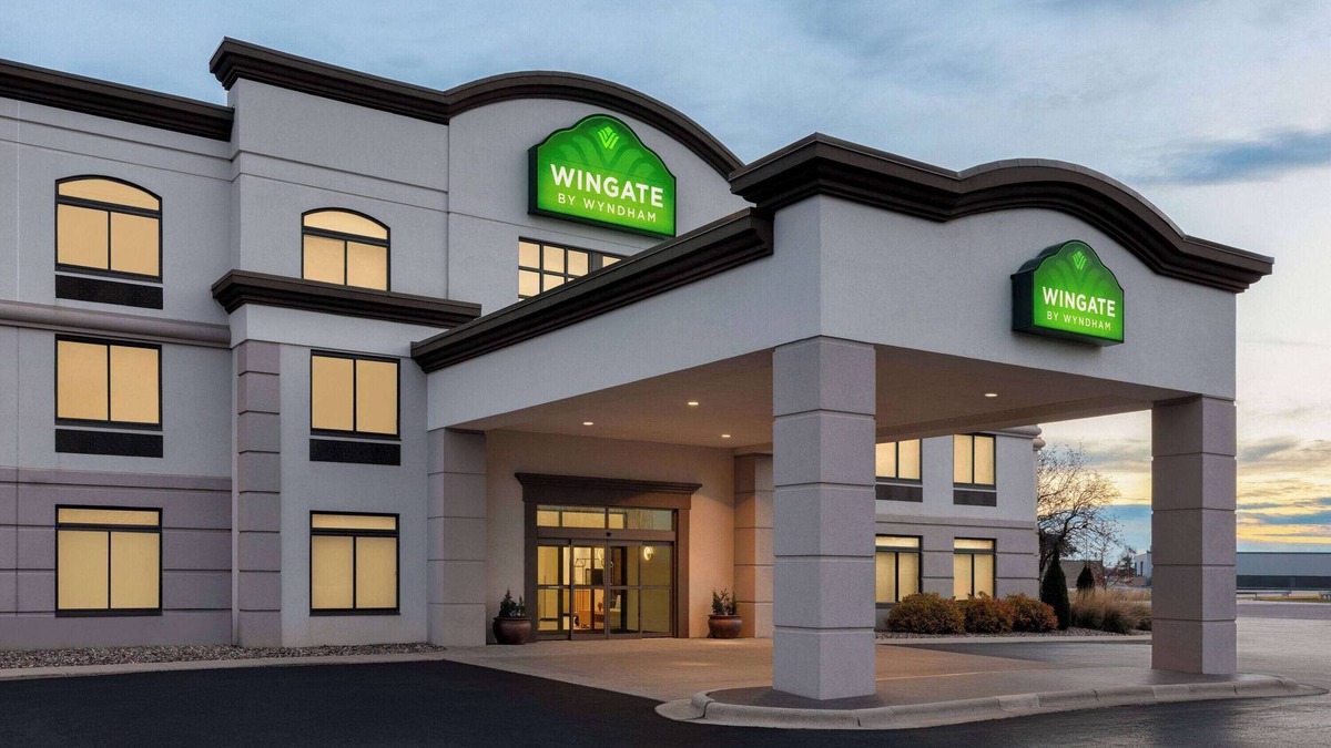 Ashwaubenon Hotel | Wingate by Wyndham Green Bay/Airport