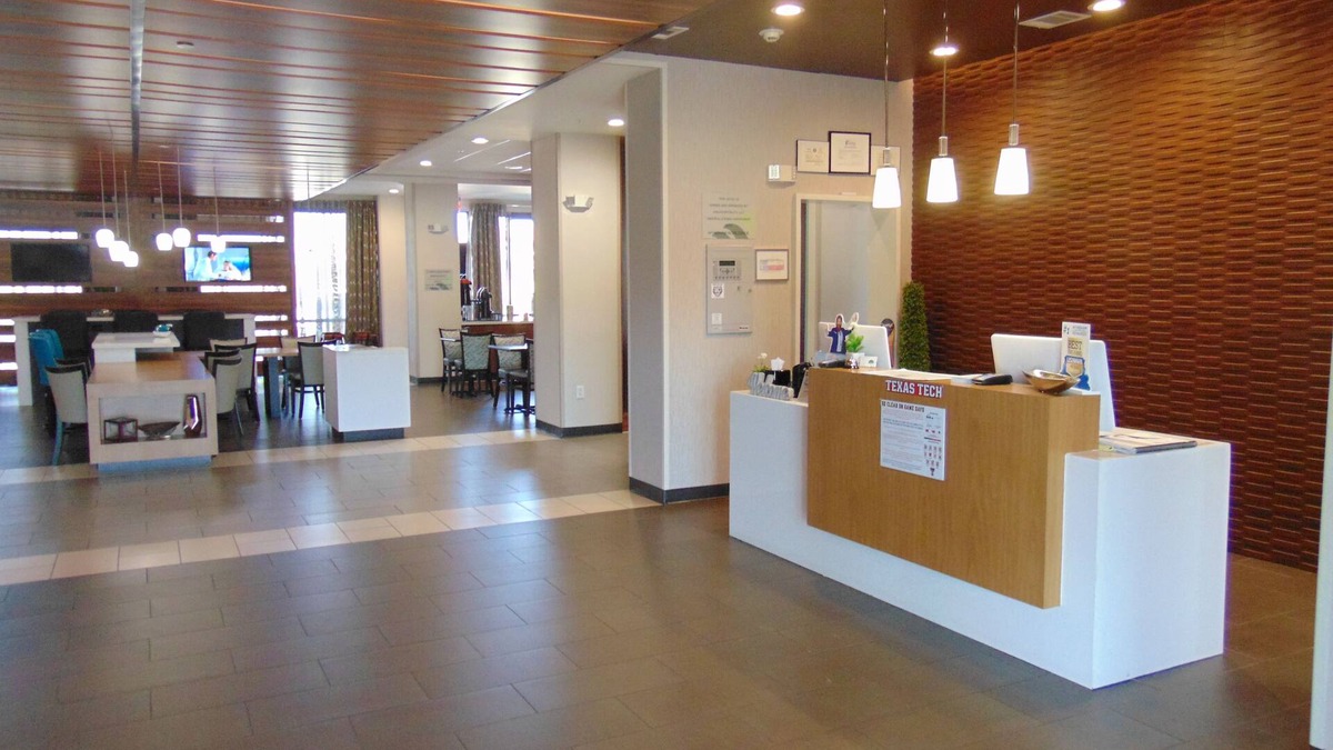 North by Northwest Hotel | Wingate by Wyndham Lubbock near Texas Tech Univ. Medical Ctr