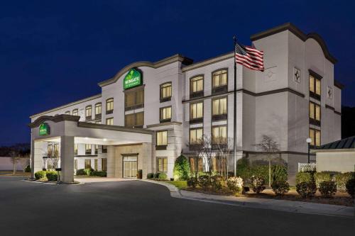 Southport Hotel | Wingate By Wyndham Southport