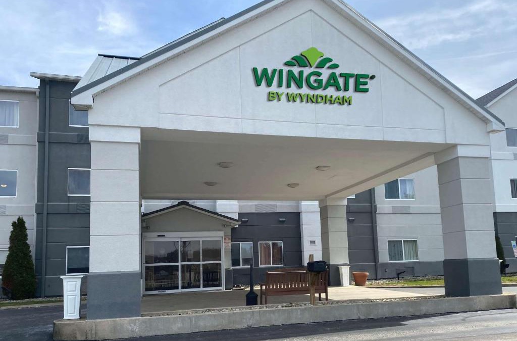 Uniontown Hotel | Wingate by Wyndham Uniontown