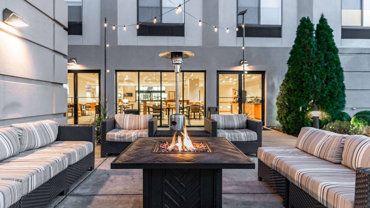 Vienna Hotel | Wingate by Wyndham Vienna/Parkersburg/Marietta