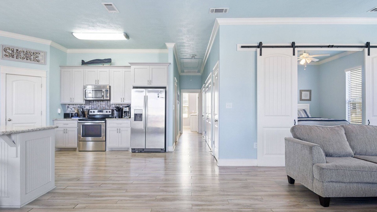 Crystal Beach House | Wingin It! - New Listing
