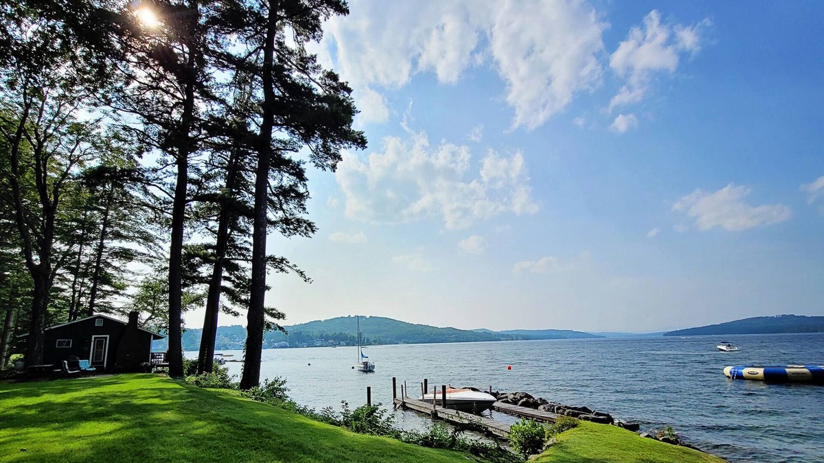 Laconia Cabin | Winnipesaukee Lakefront Cabin w/Private Dock Slip