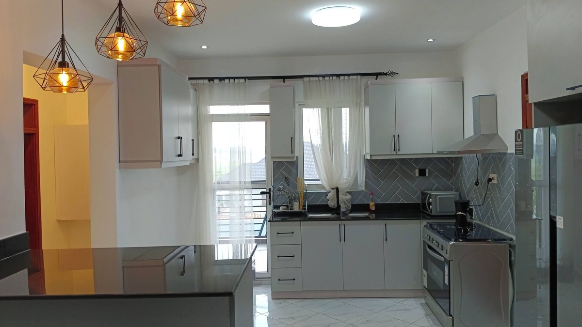 Entebbe Apartment | Winslow Luxury apartments with Wifi connection and a gorgeous Lake sunset view.