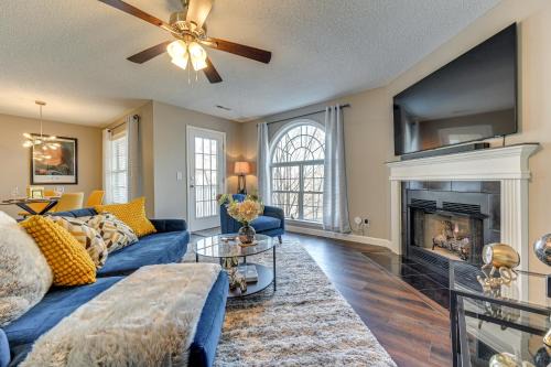 Winston - Salem Apartment | Winston-Salem Condo with Balcony Steps to Golf!