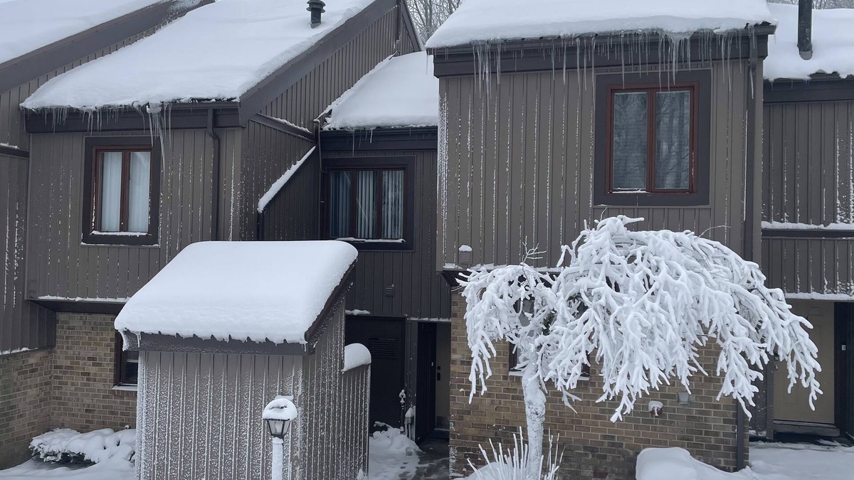 Seven Springs House | Winter Wonderland