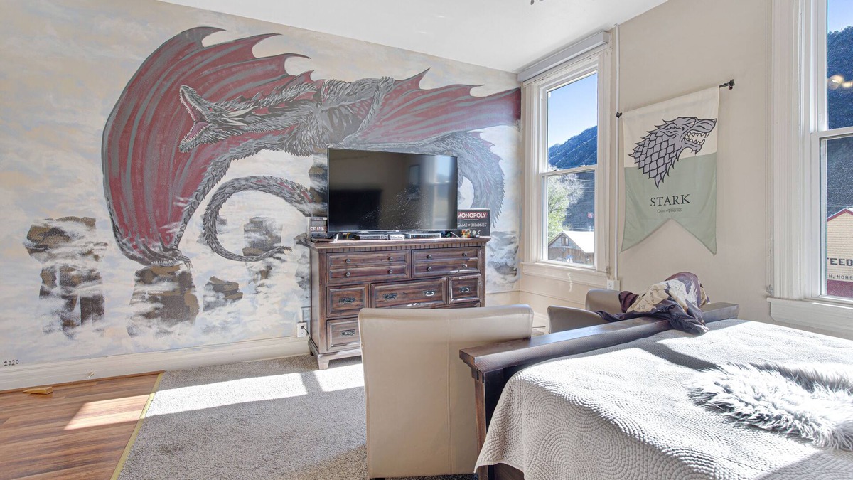 New Castle Condo | Winterfel at The Ore House Inn