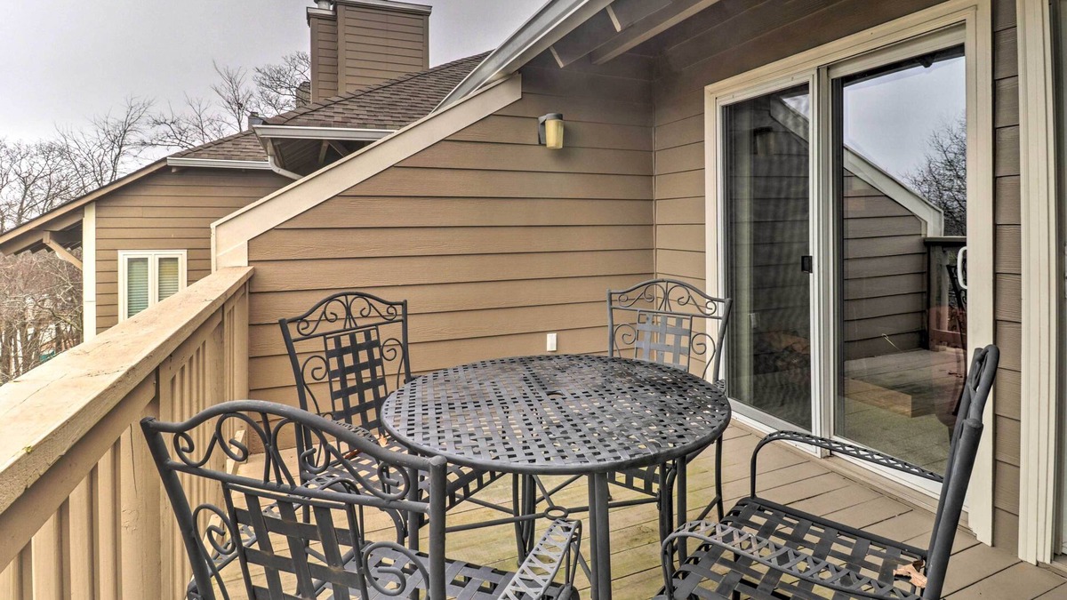 Nellysford Apartment | Wintergreen Resort Retreat w/Skiing Access!