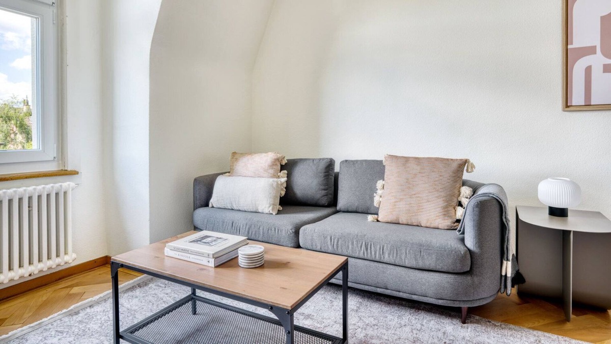 Wipkingen Apartment | Wipkingen 3.5 Room w/ Storage & W/D, 2 mins to Mkt