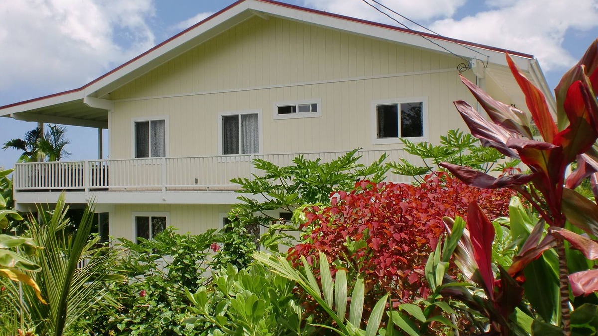 Kalaoa House | Wir sprechen Deutsch. Lovely studio with kitchenette, spacious lanai,TV and WiFi