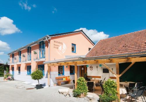 Eching Bed & Breakfast | Wirtsberg Pension & Cafe