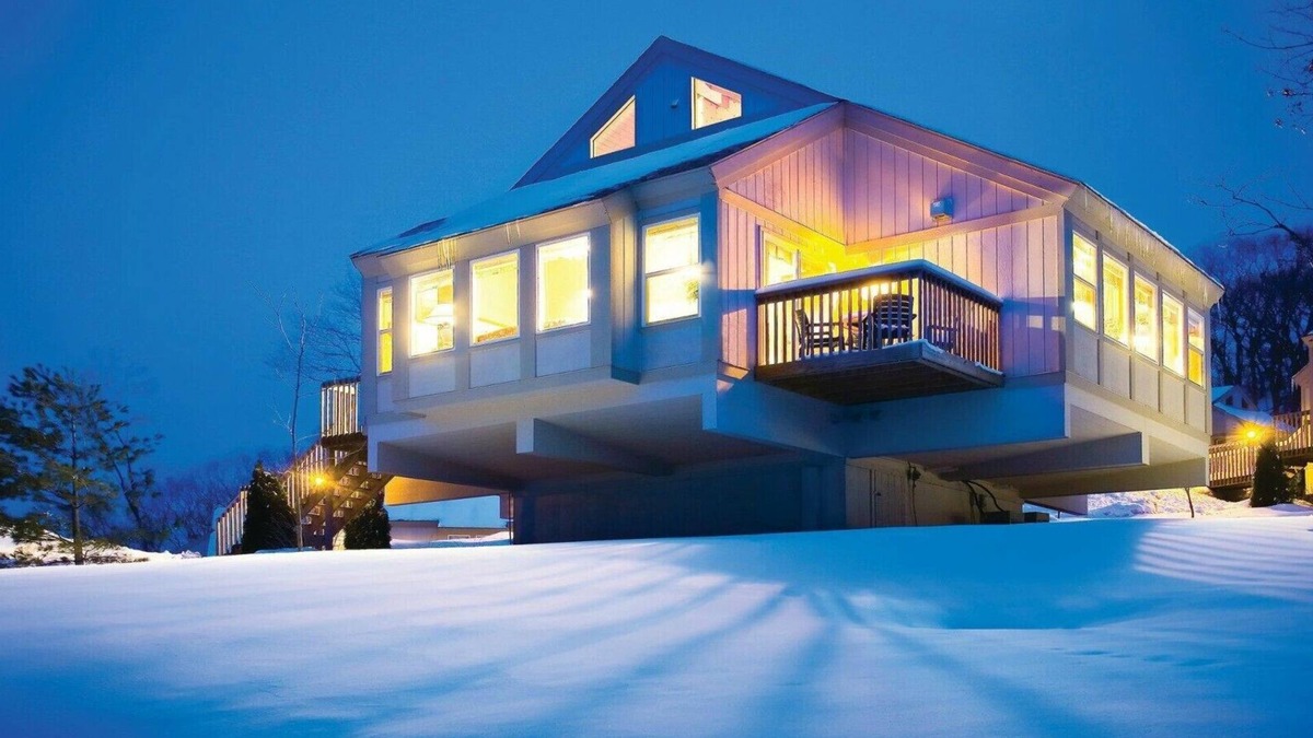 Wisconsin Dells Resort | WISC DELLS CHRISTMAS MTN VILLAGE 2 BR TOWNHOME 6/29/25-7/5/25