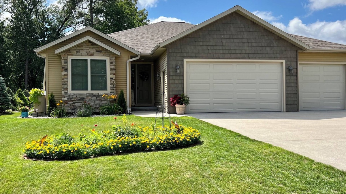 Stevens Point House | Wisconie Monthly Getaway