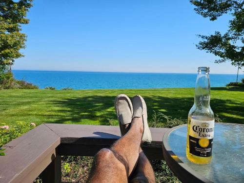 Racine Villa | Wisconsin Lake Escape