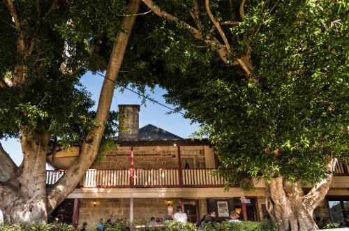 Wisemans Ferry Hotel | Wisemans Inn