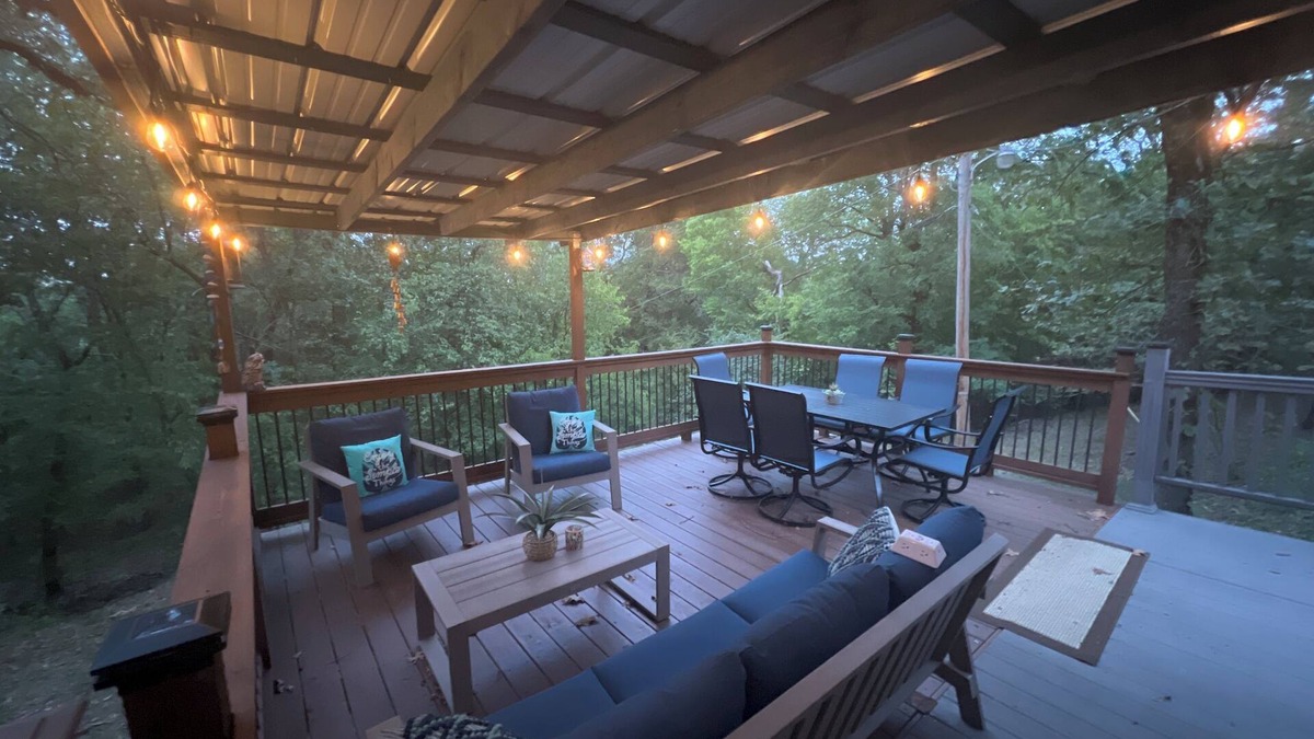 Summerfield Cabin | Wister Ridge Aframe Cabin - Sleeps 6 and just 3 minutes from the lake!