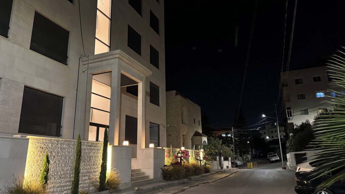 Suwailih Apartment | with a scenic view 3-bedroom apartment in peaceful Mahis with many amenitiesnn