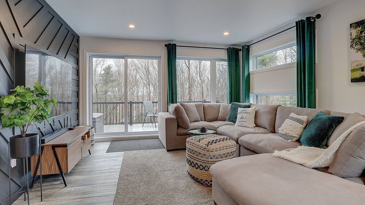 Val-Racine Ski Chalet | With a view Mont-Megantic - Spa - Le Gemini