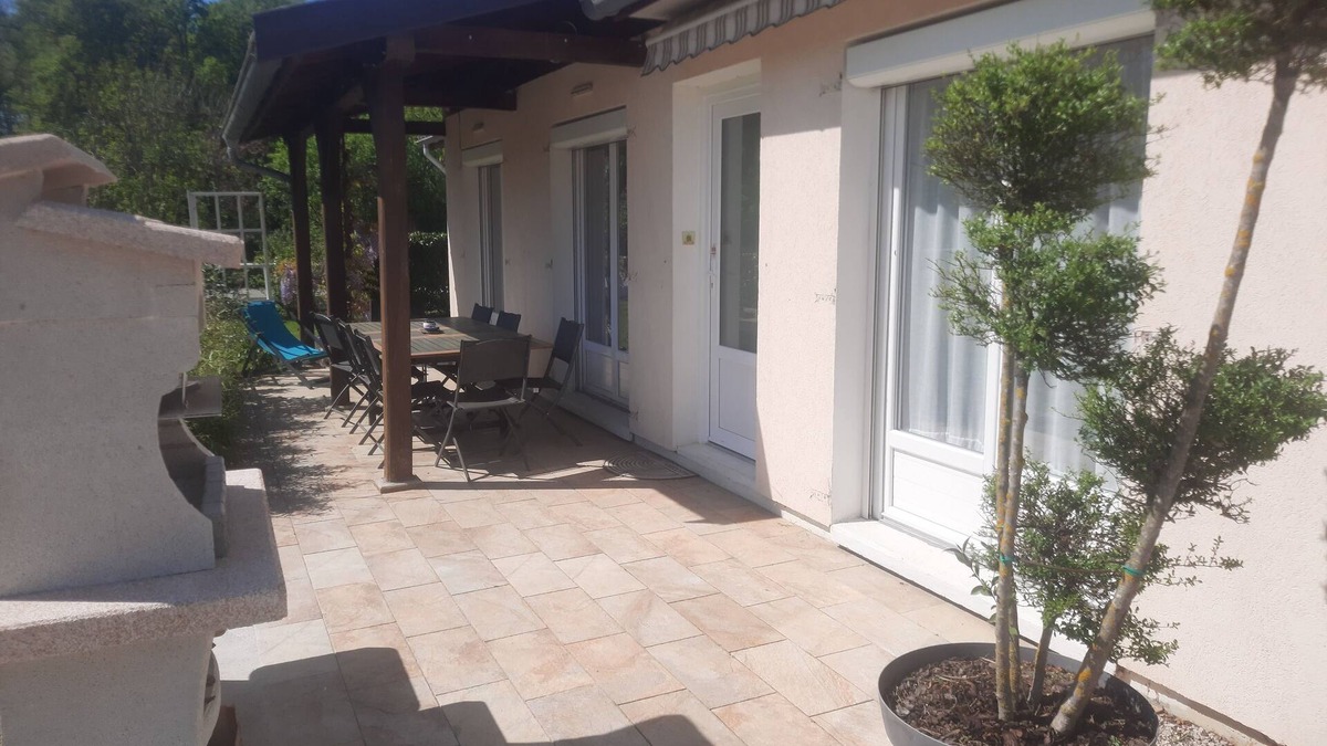 Nance House | With family or friends, come and enjoy this house with its swimming pool, pétanque and barbecue.