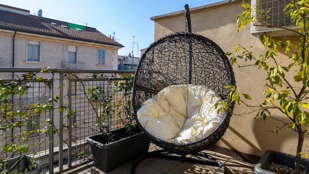 San Vittore Apartment | With Large Private Terrace City Center Metro 200mt
