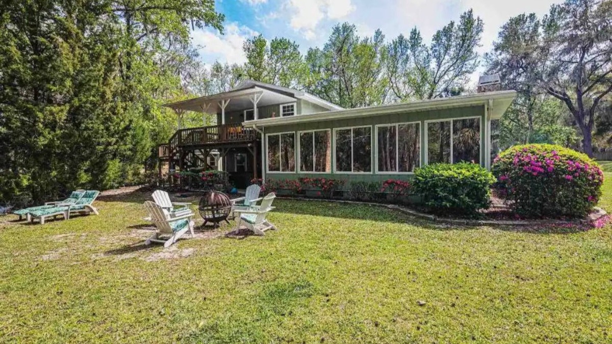 Citrus Springs House | Withlacoochee River Chalet Great River View, near Rainbow River