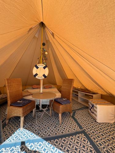 Paal Other | Witte Merel Glamping