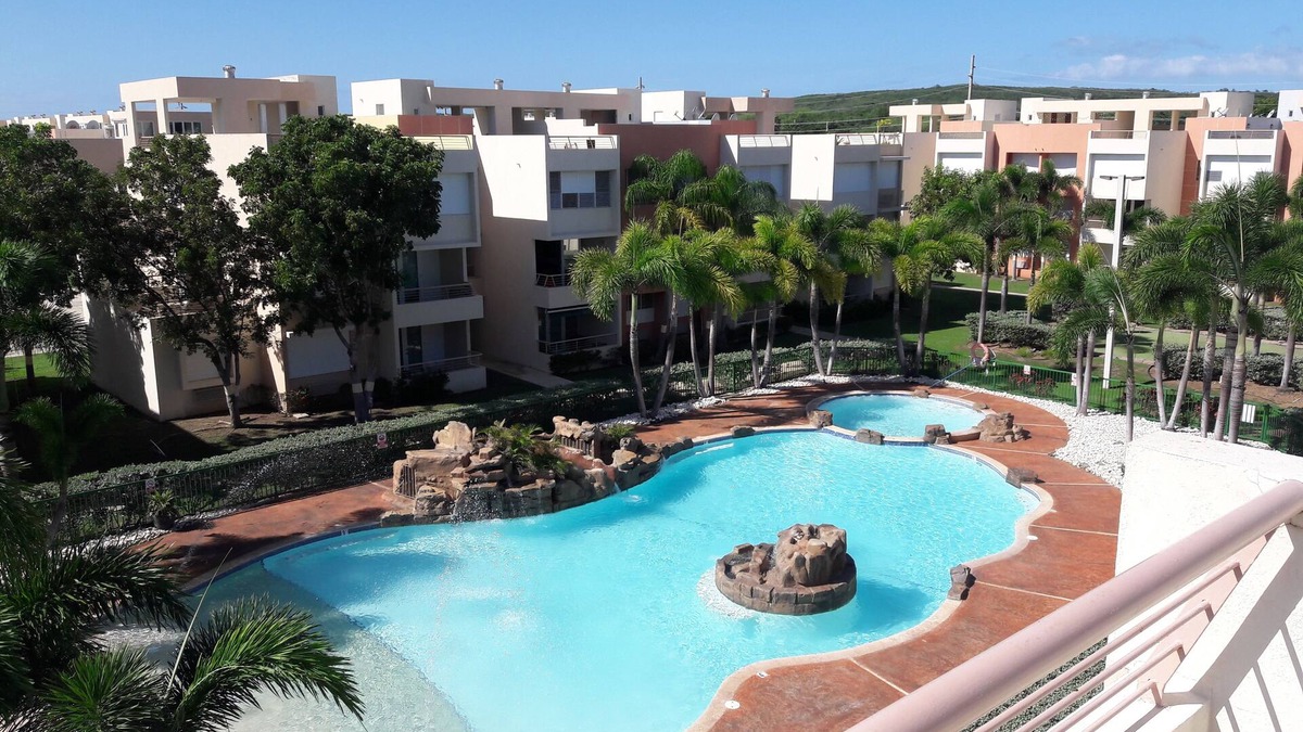Pole Ojea Condo | WKLY DISCOUNT RATES Fully-Furnished 2-Level Penthouse Condo at Paseo del Faro