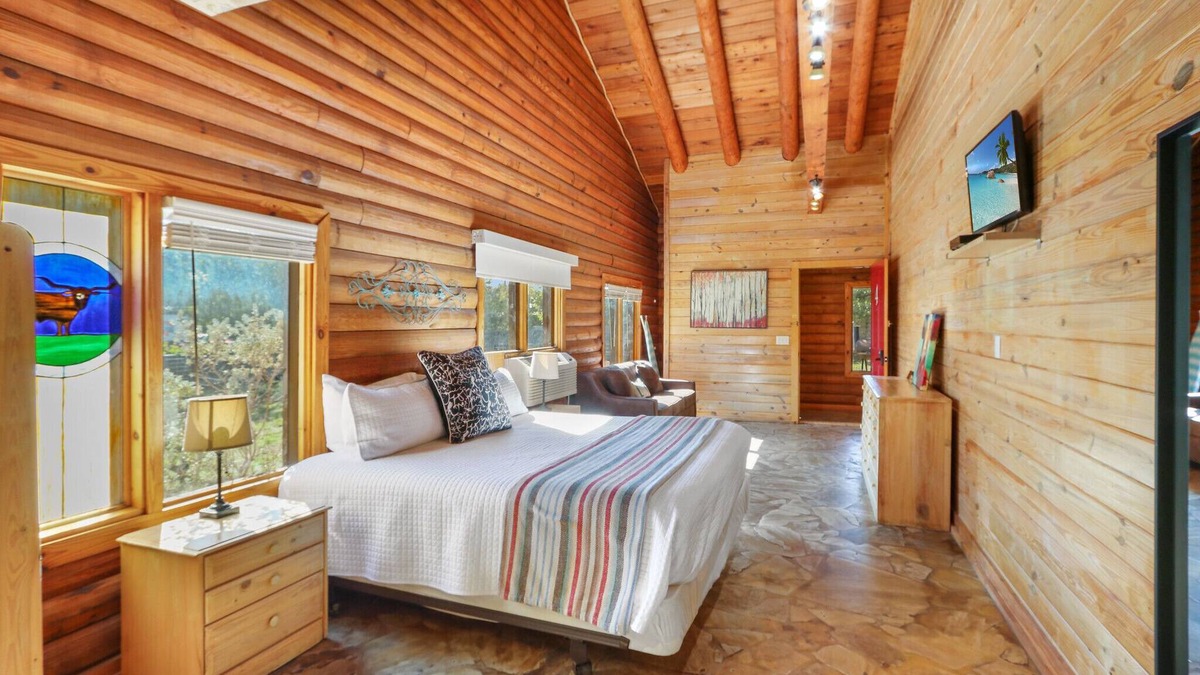 Wimberley Hotel | WLCRS - Unit 4 -Walk to Market Days - Resort Pool!