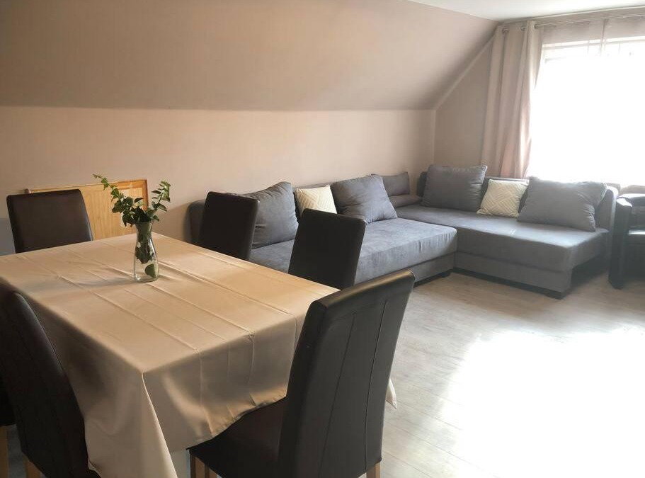 Juebek Apartment | Wohnung mit Fernblick und Parkplatz