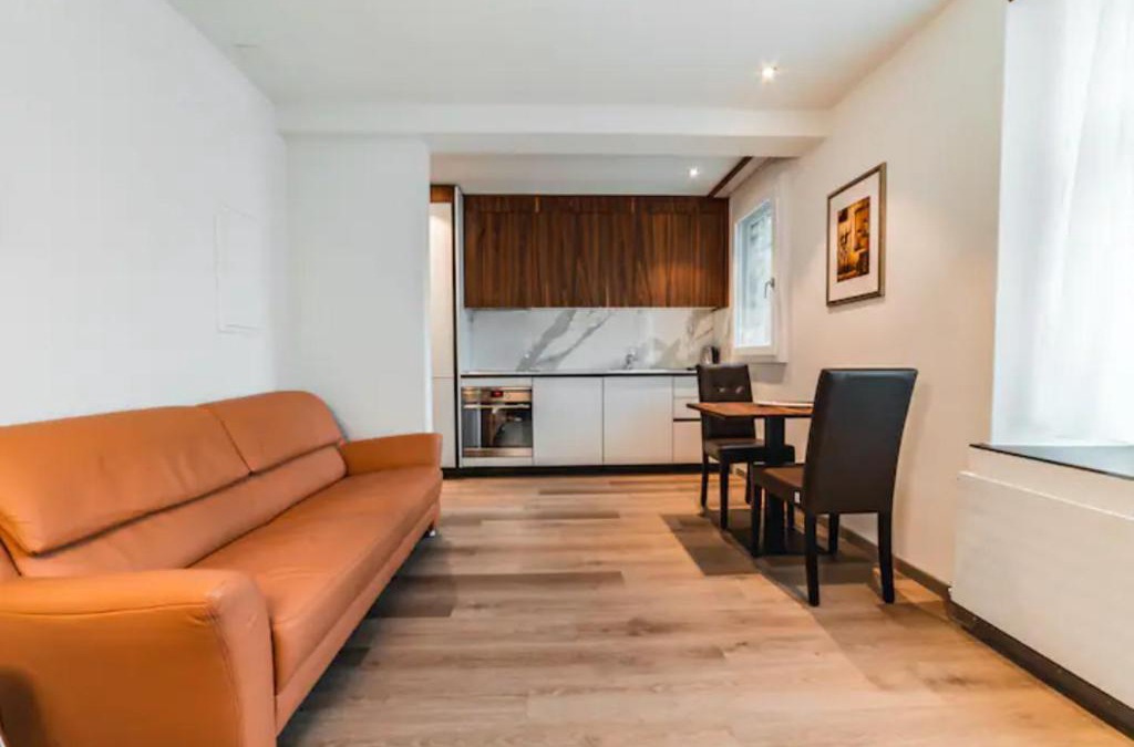 Altdorf Apartment | Wohnung Mitten in Altdorf