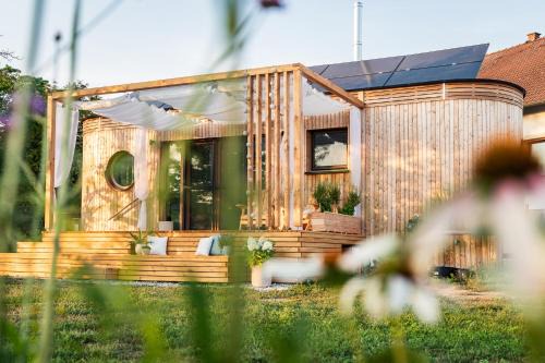 Apetlon House | Wohnwagon BALU