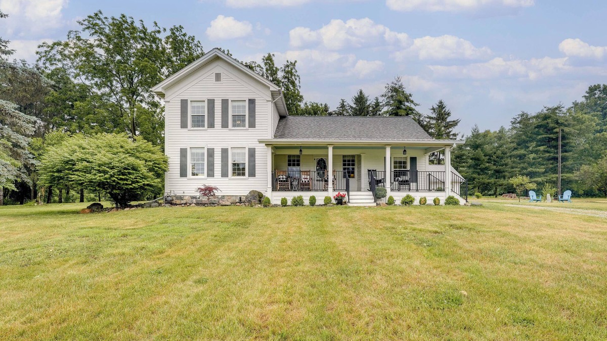 Westler Lake House | Wolcottville Farmhouse: 18 Mi to Shipshewana