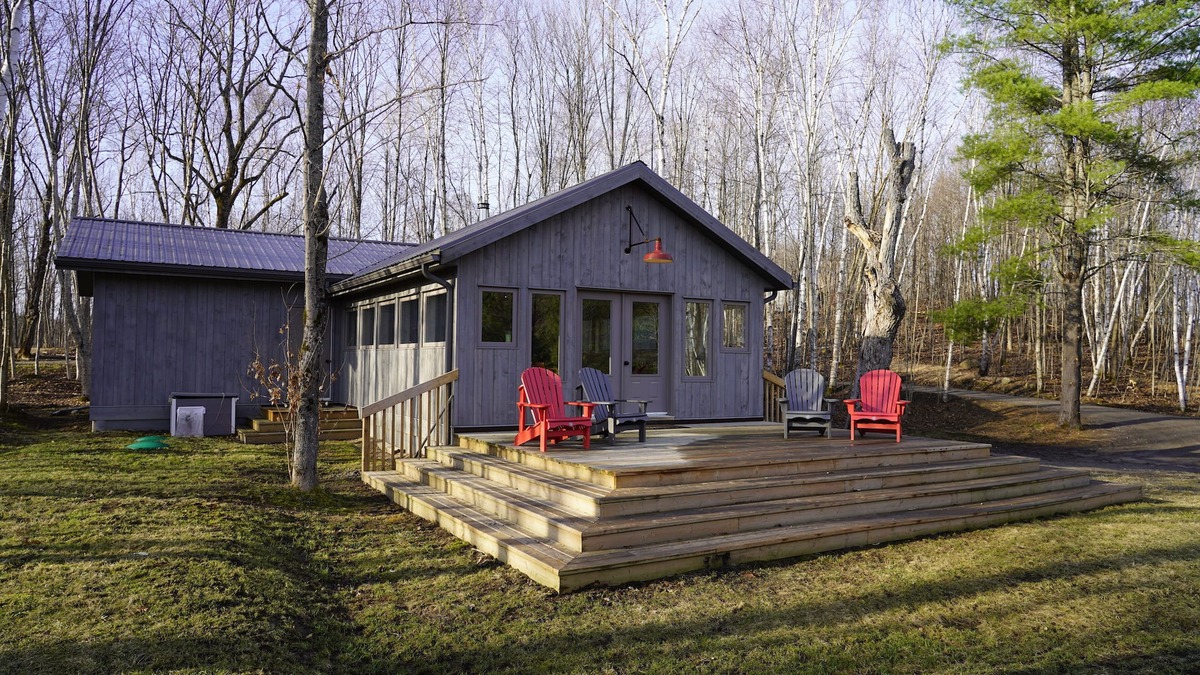 Utterson Cabin | Wolf lodge - Woodfield Family Nature Retreat Muskoka