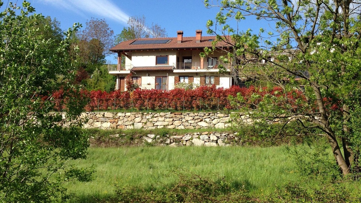 Borgiallo House | Wolfsruhe single house in the countryside